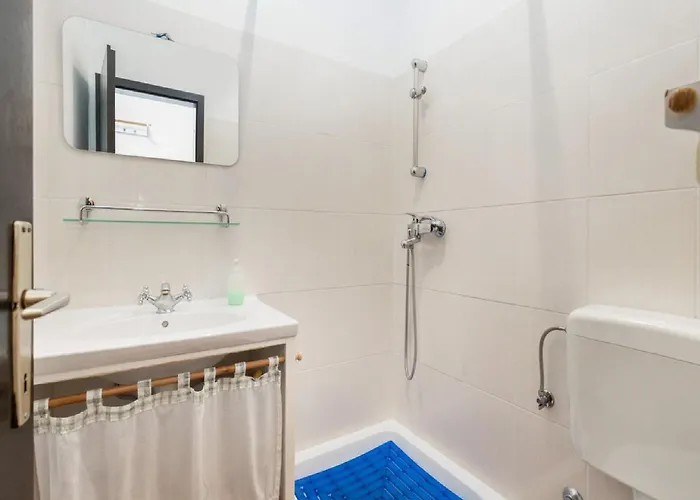 Ilija Njavro - One Bedroom With Balcony Apartamento *