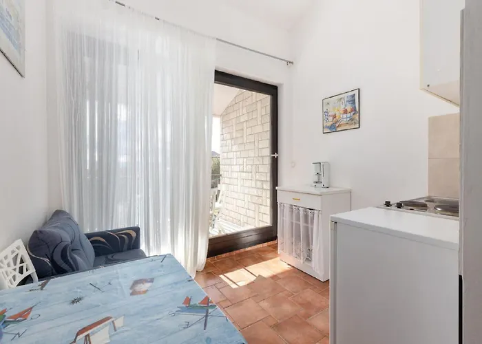 Ilija Njavro - One Bedroom With Balcony